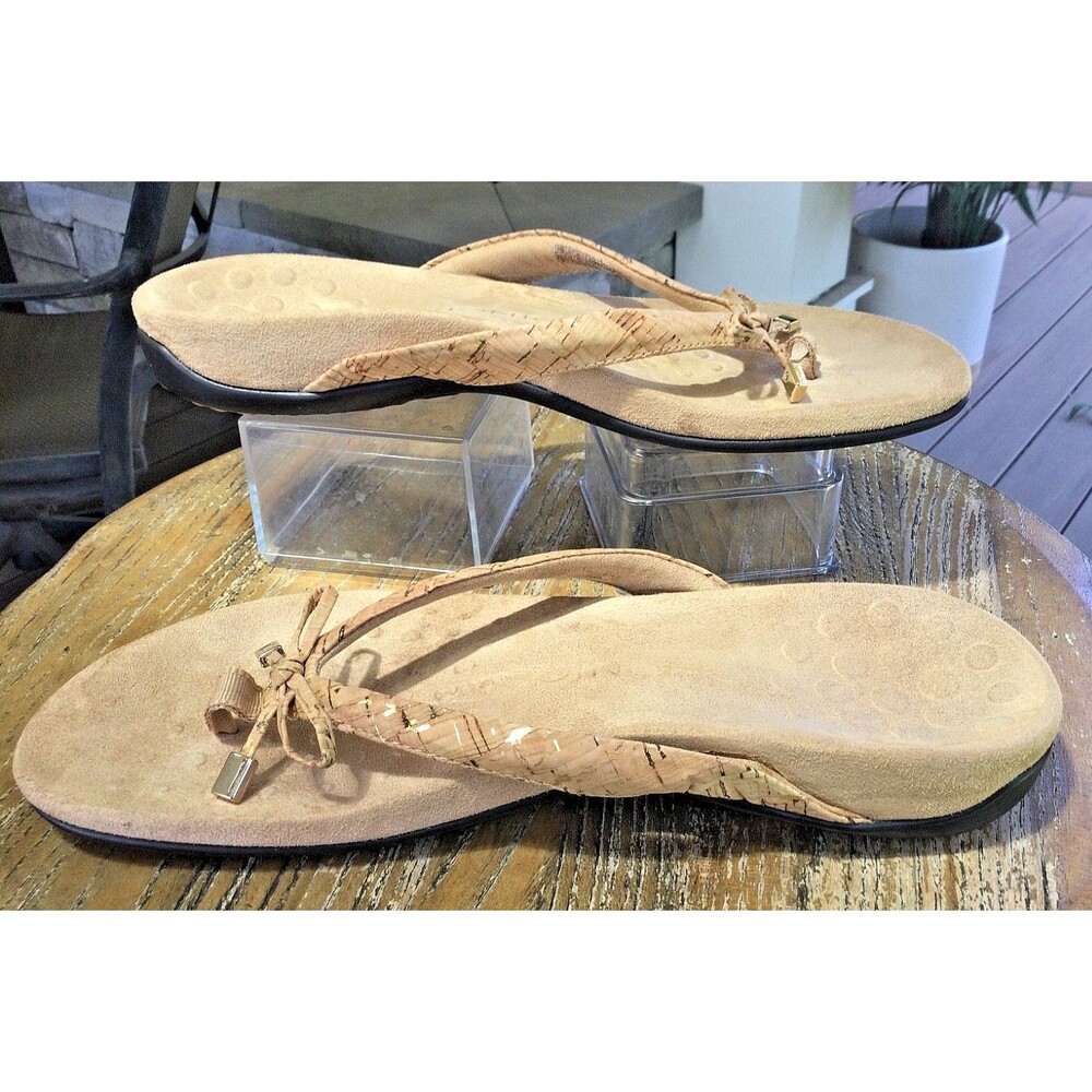 Vionic Bella II Sandals Womens Size 9 Gold Cork Toe Post Orthotic Arch Support